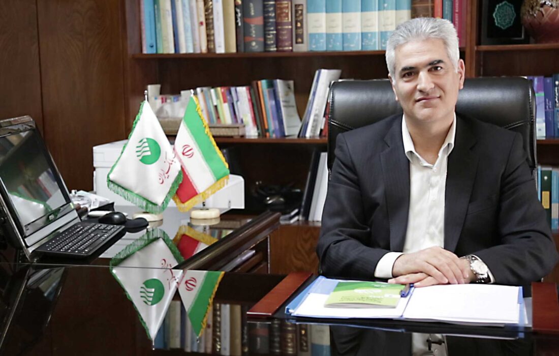 دکتر بهزاد شیری مدیرعامل پست بانک ایران، با کارکنان جدیدالاستخدام بانک دیدار می‌کند