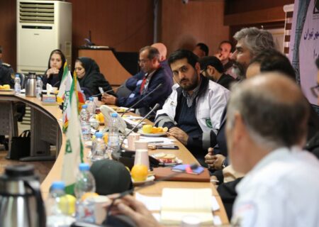 برگزاری مانور دورمیزی زلزله هفت‌ریشتری با حضور مدیران ستاد بحران استان مرکزی و خوزستان