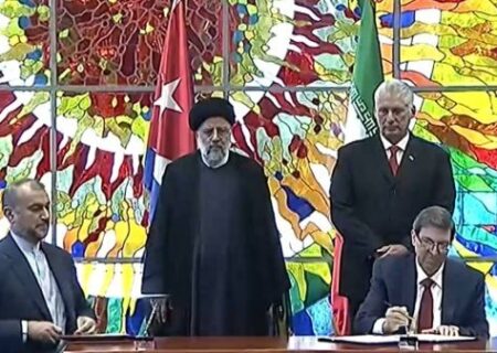 در حضور روسای جمهور دو کشور انجام گرفت؛ امضای ۶ سند همکاری میان ایران و کوبا