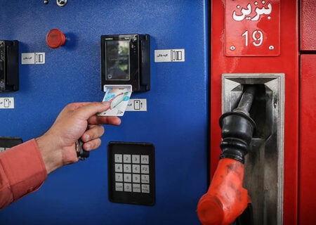 کاهش محدودیت سوخت‌گیری در ١٥ جایگاه پر ازدحام تهران اجرا شد