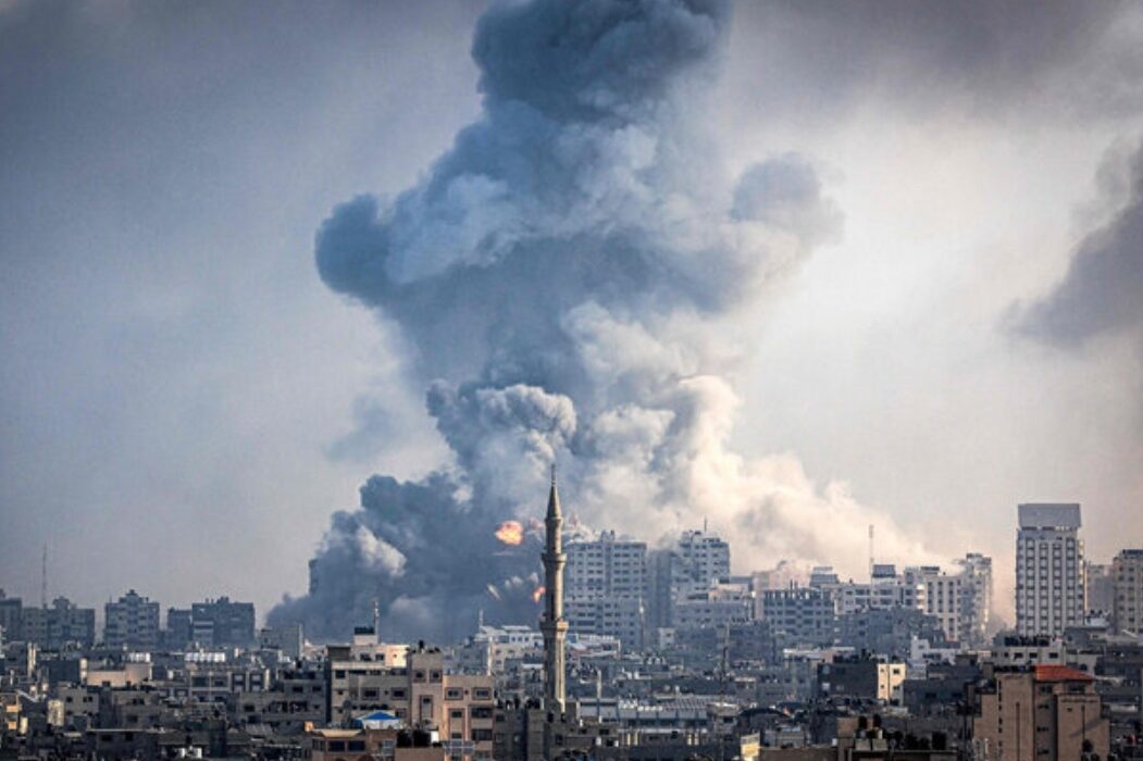 حملات صهیونیست‌ها به مردم غزه با ۴۰۰۰ تن بمب