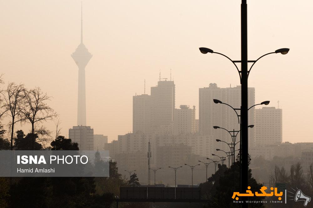 افزایش آلودگی هوای ۵ کلانشهر/ رگبار و رعد و برق در ۱۲ استان