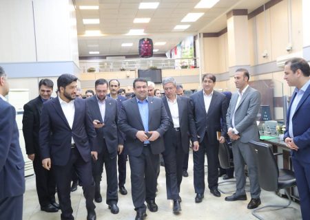 بازدید دکتر نجارزاده از برخی شعب انتقال یافته موسسه اعتباری نور به بانک ملی ایران