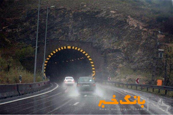جاده چالوس و آزادراه تهران-شمال مسدود شد/ جاده هراز باز است