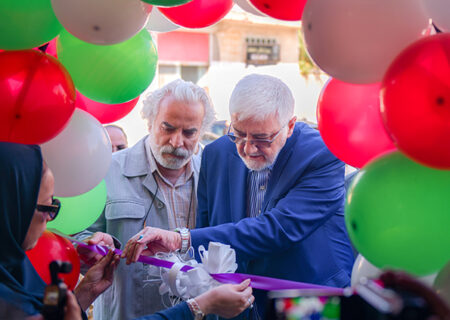 افتتاح کتابخانه عمومی روستای توانه استان همدان توسط بانک پاسارگاد