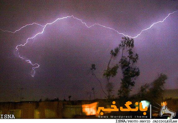 رگبار باران و رعد و برق در برخی استان‌ها